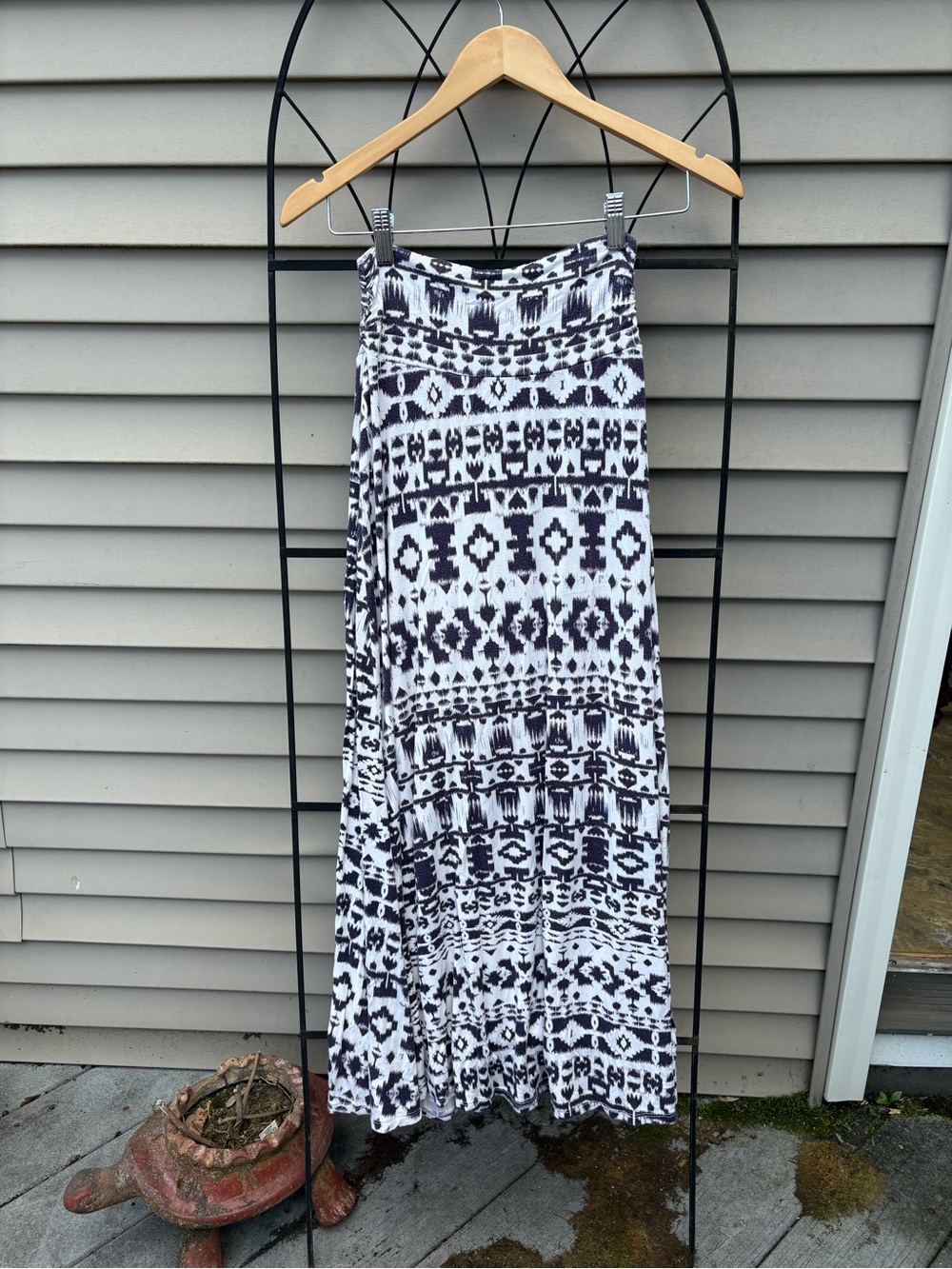 Bobeau made in Mexico Purple & White Printed Maxi Skirt